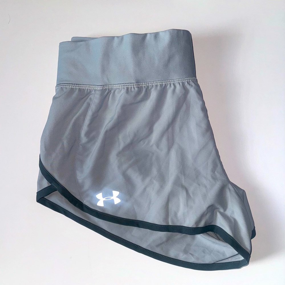 Gray Under Armour size M